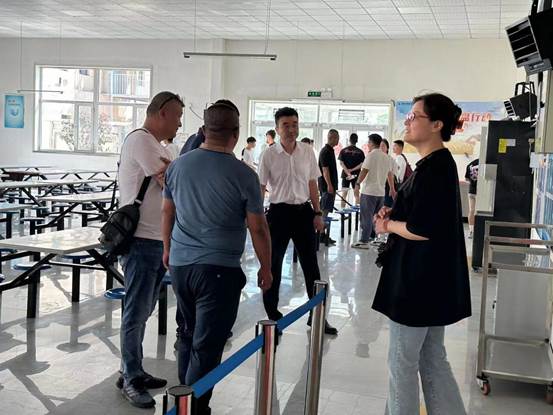 b6b4ee05aaac896cedf502459d5ce3a